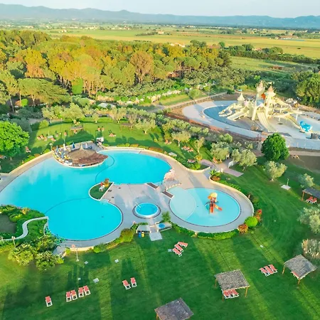 Village Le Capanne 3*