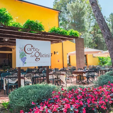 Village Le Capanne Camping Bibbona