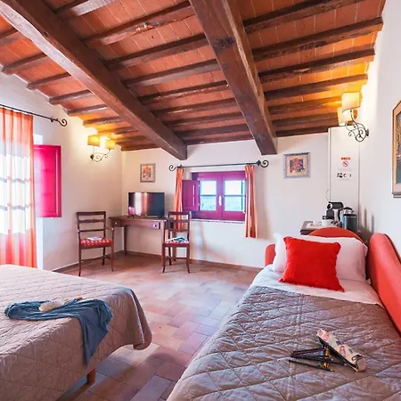 Village Le Capanne 3* Bibbona