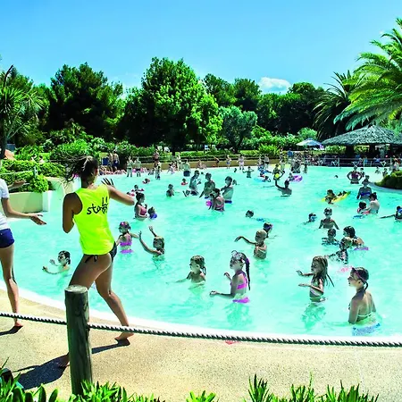 Village Le Capanne Camping 3*