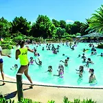 Village Le Capanne 营地 3*