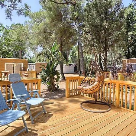 Village Le Capanne Camping 3*