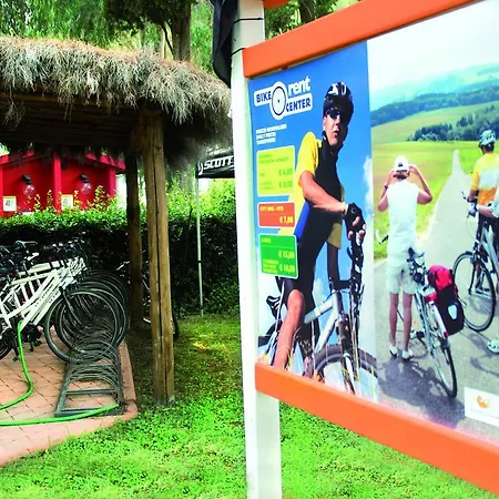 Village Le Capanne Camping 3*