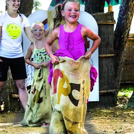 Village Le Capanne Camping Marina Di Bibbona