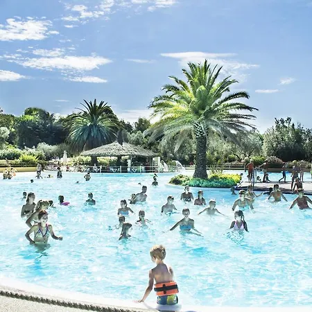 Village Le Capanne 3*